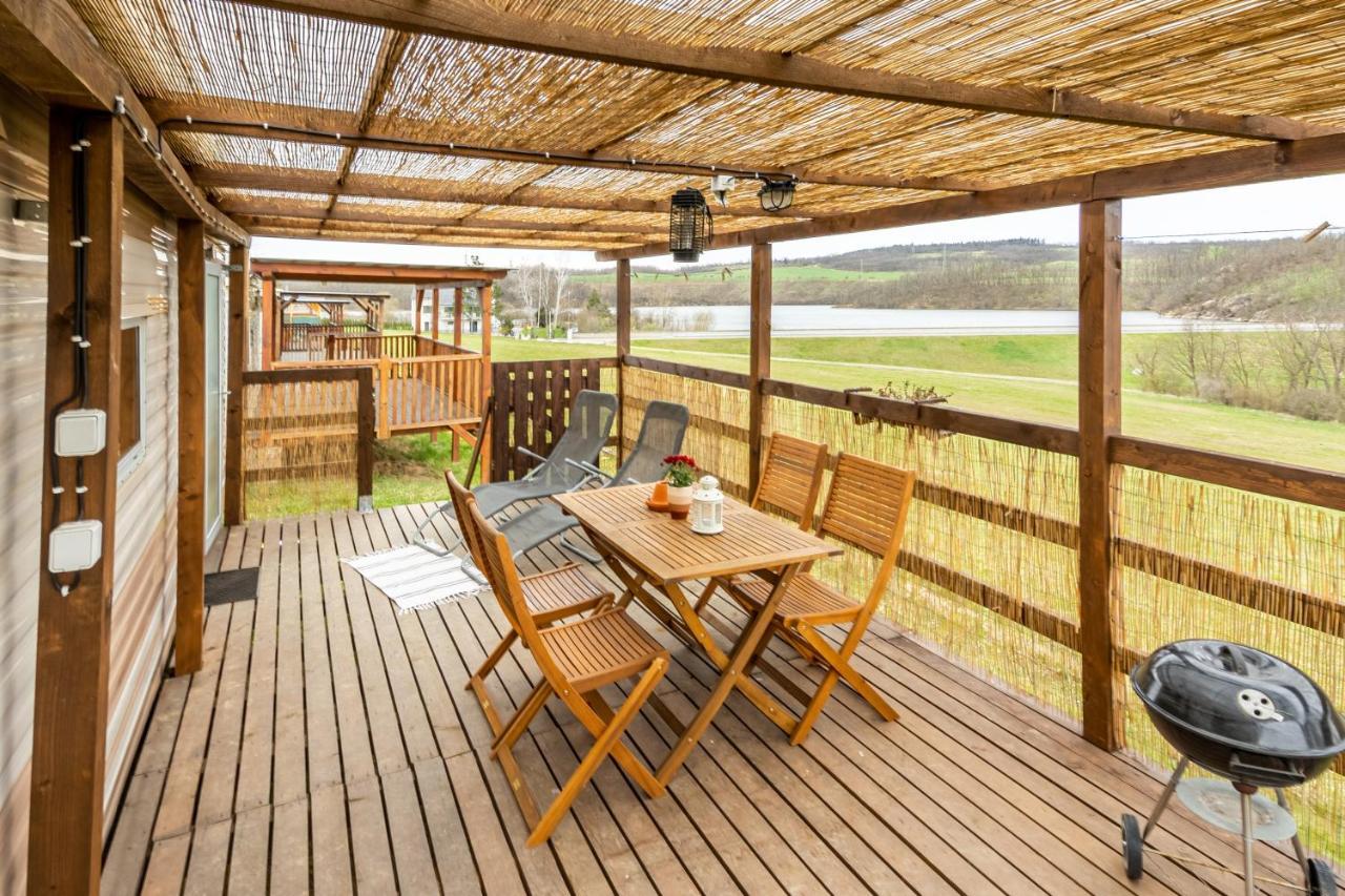 Villa Mobilheim Stella - Vyrovicka Prehrada à Vyrovice Extérieur photo